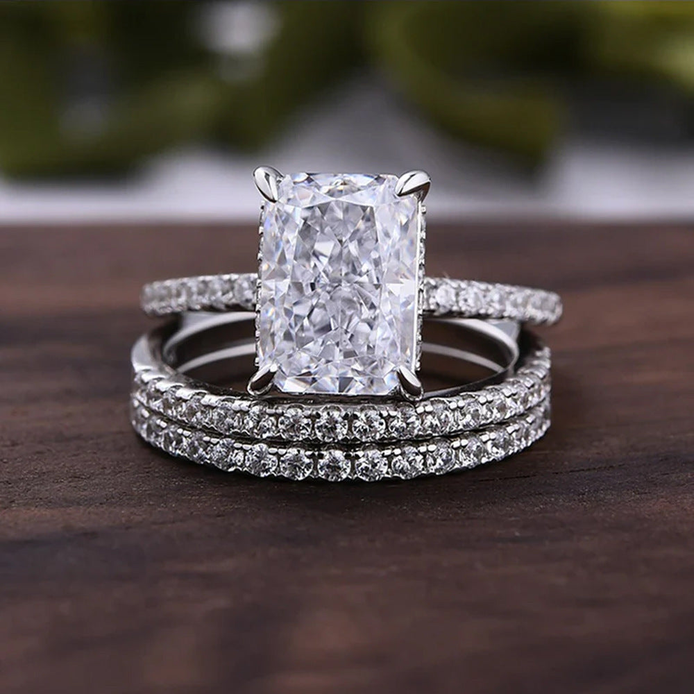 Fashionable Versatile High-end Copper Ring Inlaid With Diamonds