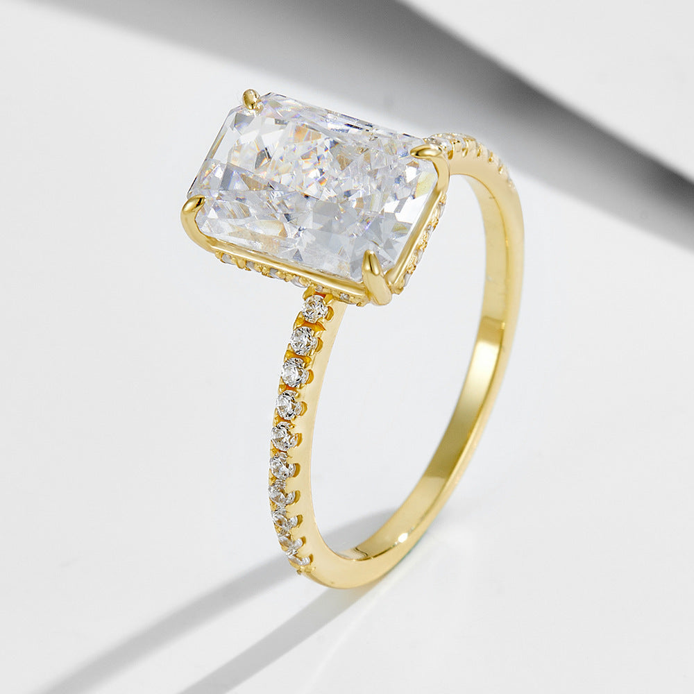 Fashionable Versatile High-end Copper Ring Inlaid With Diamonds